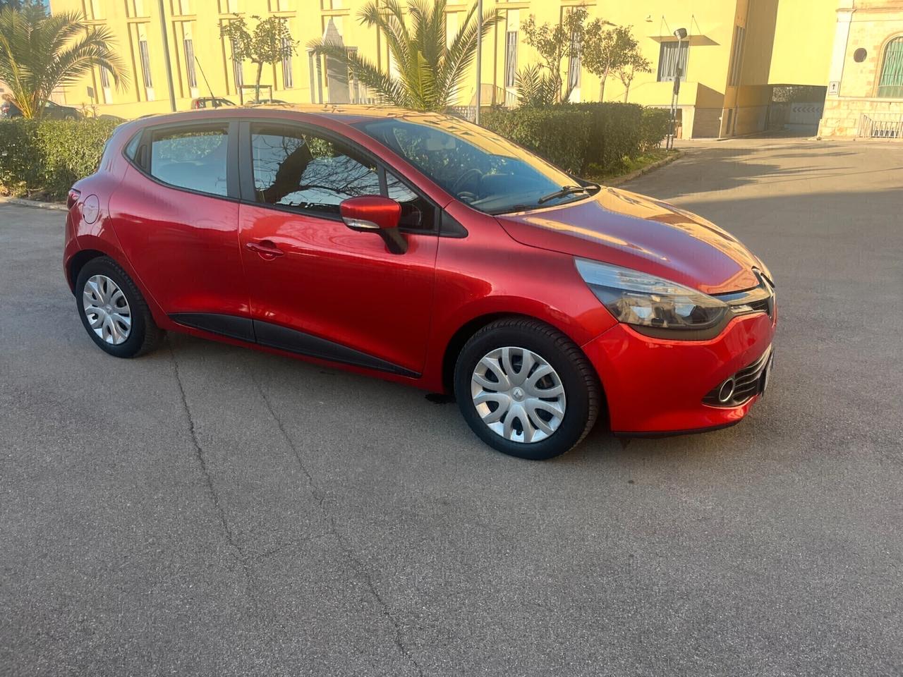 Renault Clio 1.5 dCi 8V 75CV 5 p. NeoPatentati