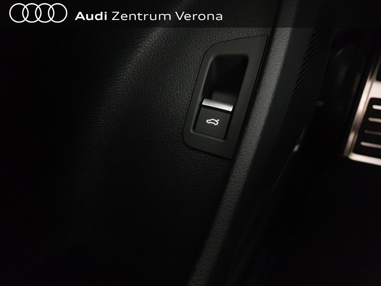 4.0TFSI 507CV quattro tiptronic Sport Attitude