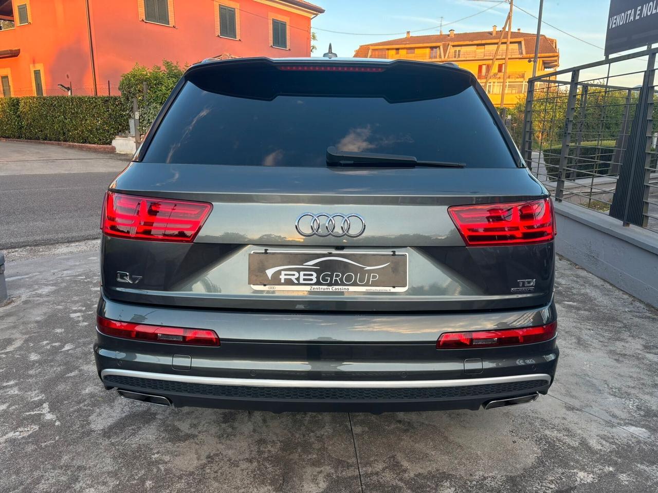 Audi Q7 3.0 TDI 272 CV quattro tiptronic "S LINE PLUS" 7 POSTI