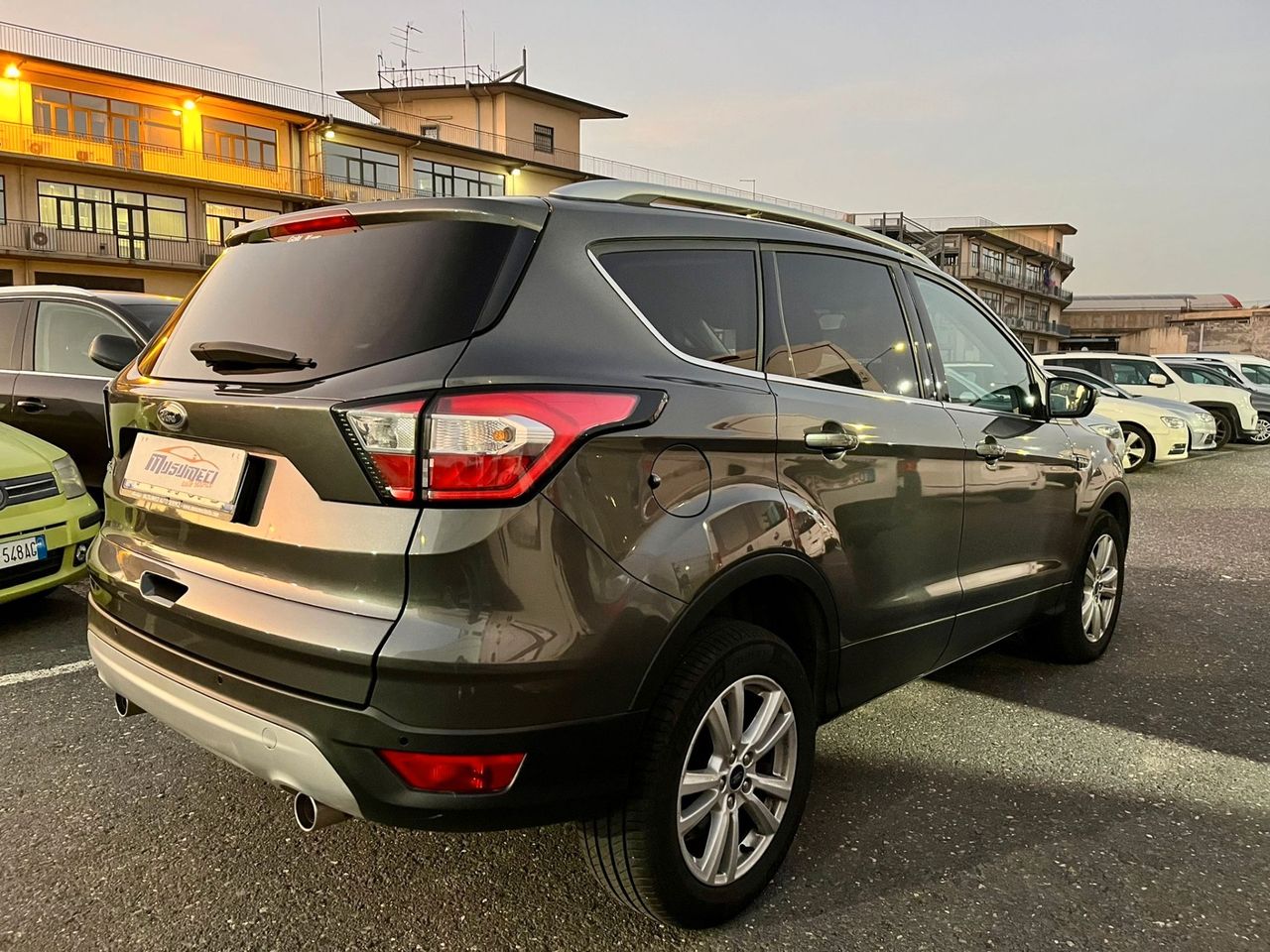 Ford Kuga 2.0 TDCI 120 CV S&S 2WD Powershift Business