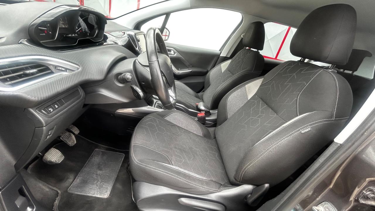 Peugeot 2008 BlueHDi 75 Active 124000km