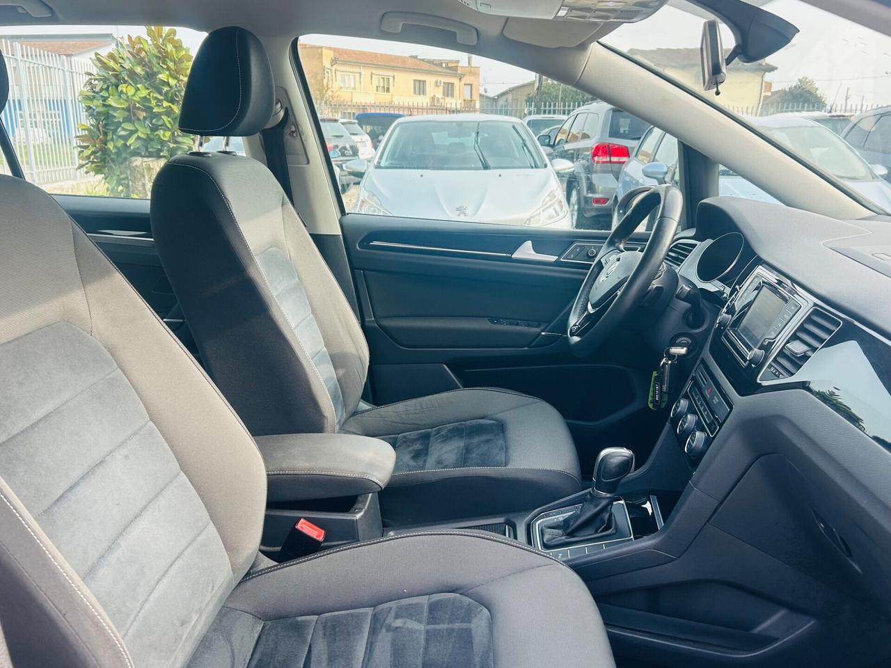 Volkswagen Golf Sportsvan Variant Business 1.6 TDI 110 CV DSG Highline BMT