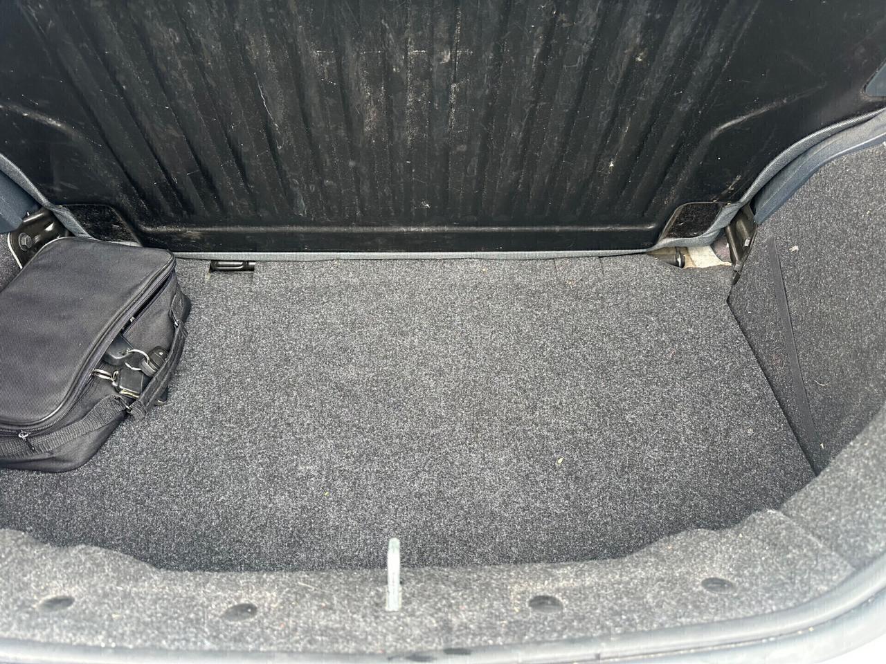 Ford Ka 1.3 TDCi 75CV Individual