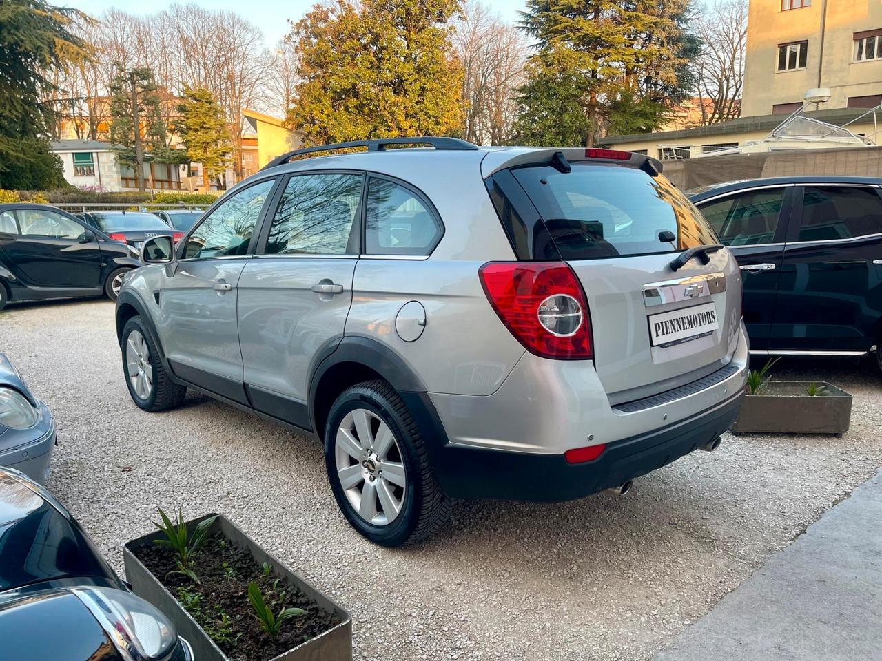 Chevrolet Captiva 2.0 7 POSTI AUTOMATICA