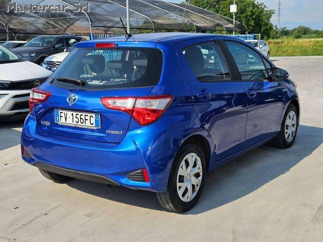 TOYOTA Yaris Yaris III 2017 5p 1.5h Business - FV156FC