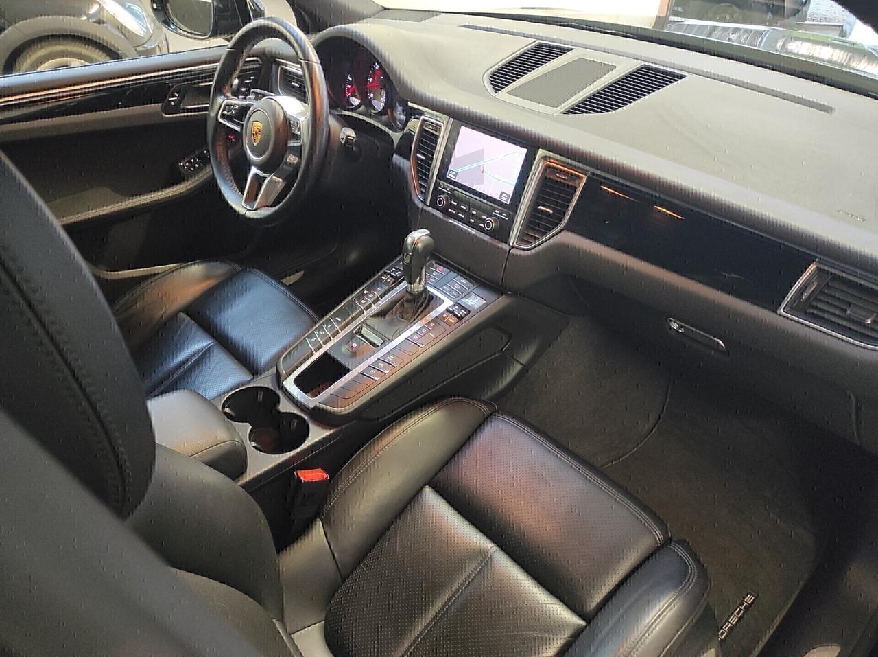 Porsche Macan 3.0 S Diesel GANCIO TRAINO A SCOMPARSA