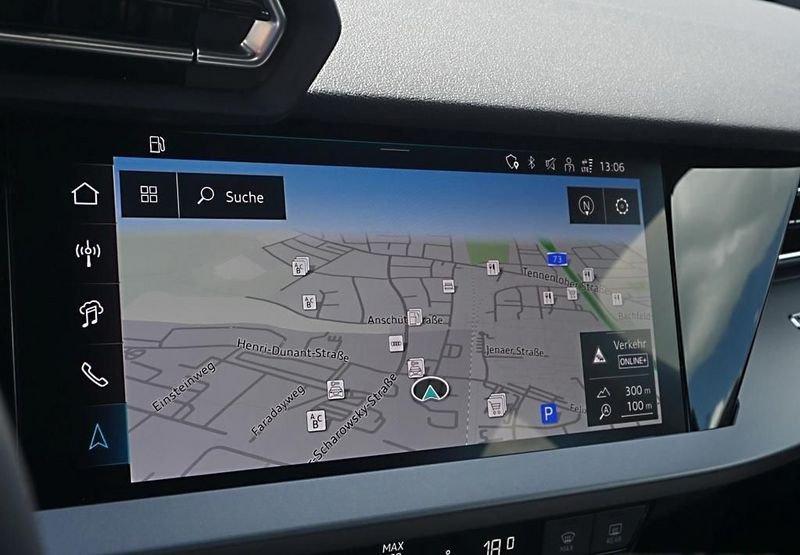Audi A3 SPB 35 TFSI S tronic S line Camera 17" Cockpit