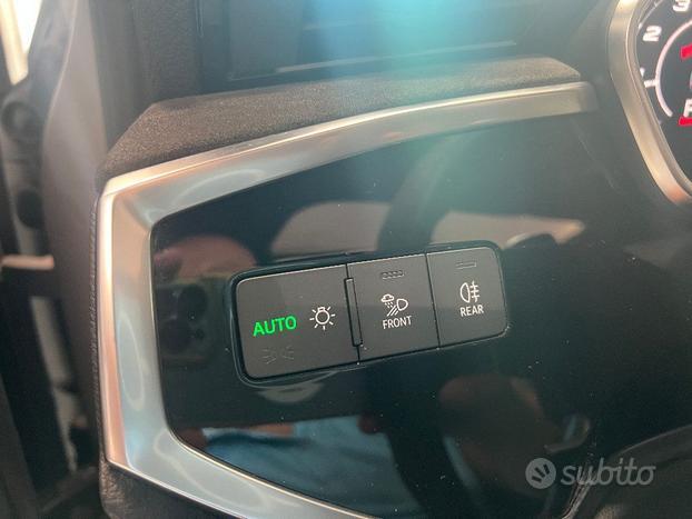 AUDI RS Q3 SPB quattro S tronic