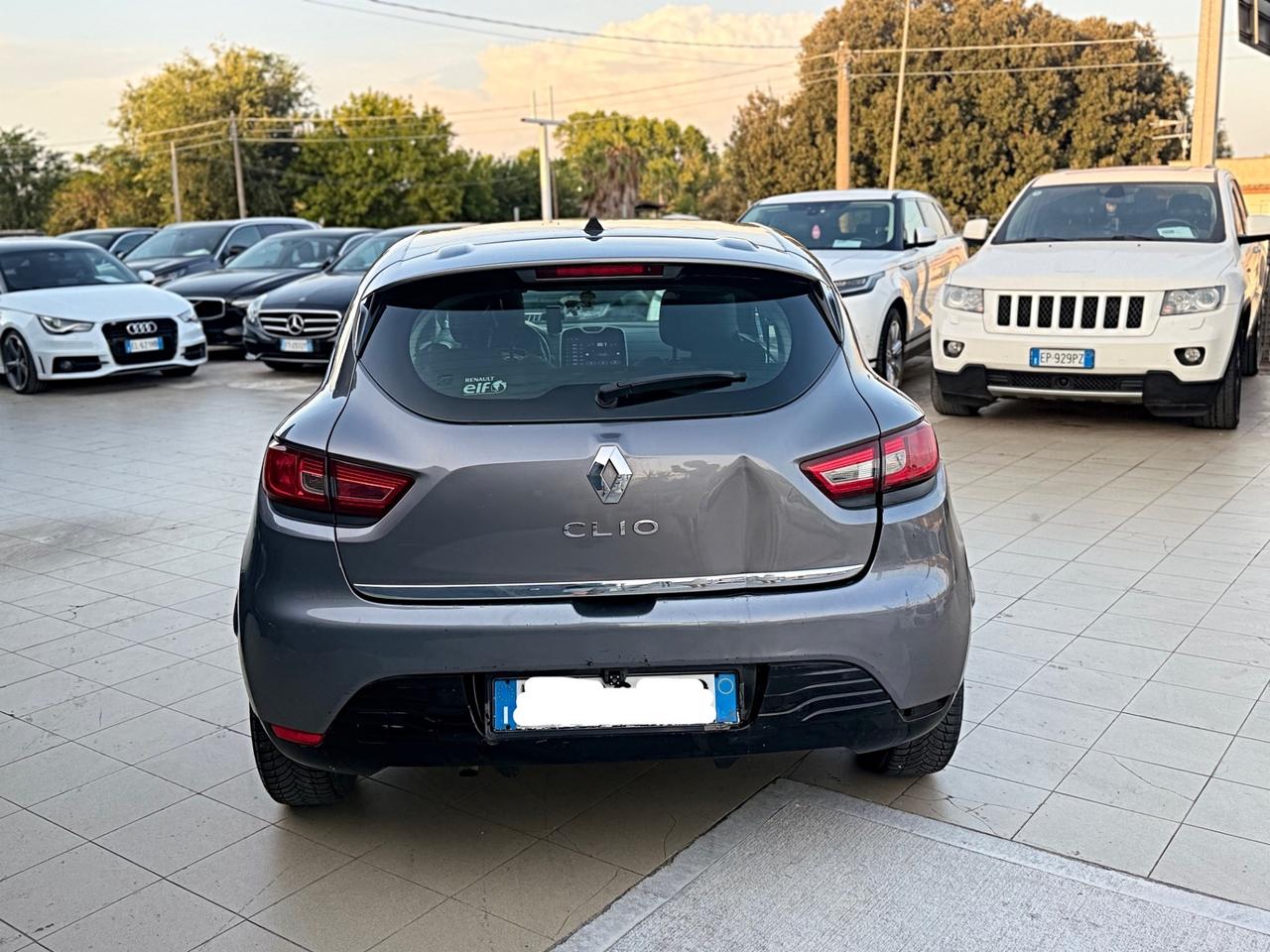 Renault Clio 1.2 75CV GPL 5 porte Live Garanzia 12 Mesi