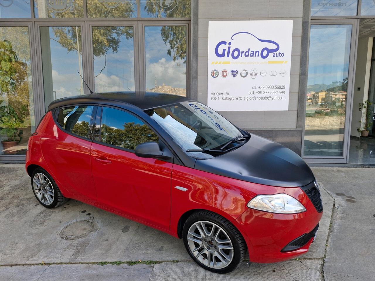 Lancia Ypsilon 1.3 MJT 16V 95 CV 5 porte S&S S Momodesign