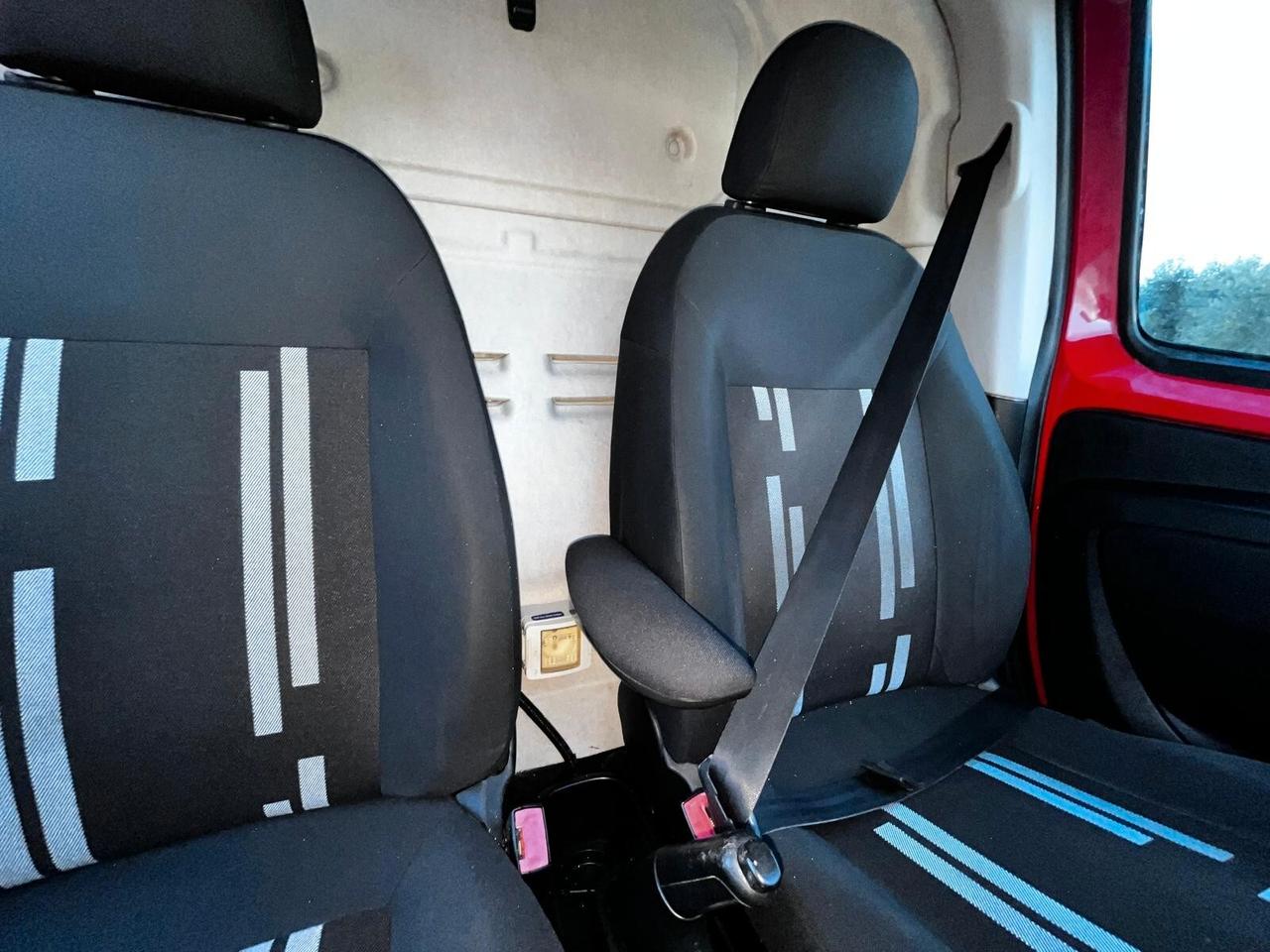 Fiat Fiorino 1.3 MJT 95CV Cargo Adventure