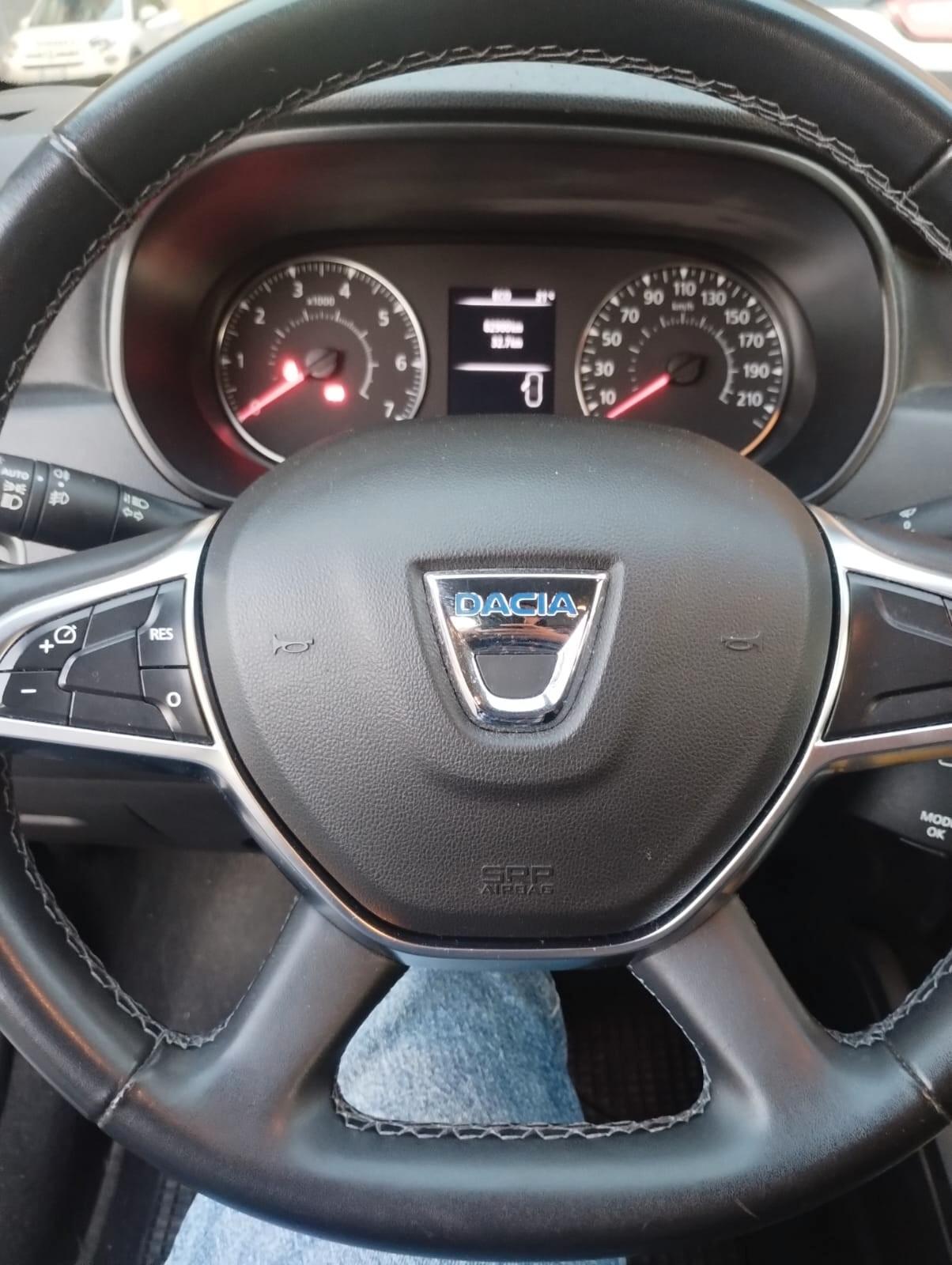 Dacia Duster 1.0 TCe 100 CV ECO-G 4x2 15th Anniversary