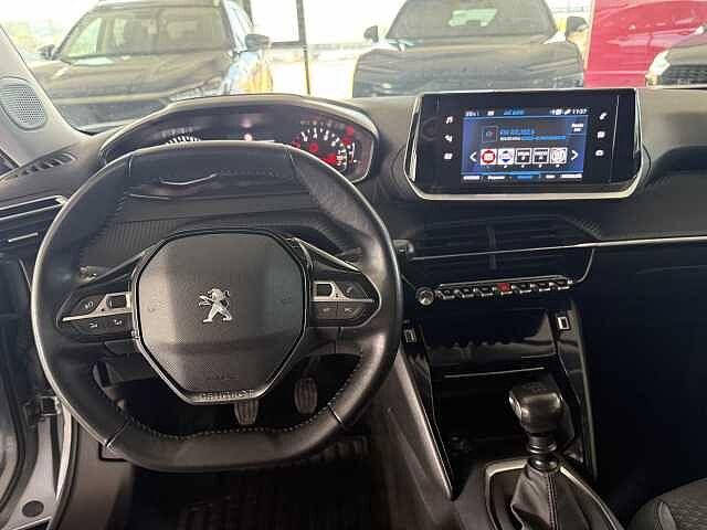 Peugeot 2008 1.2 PureTech 130 CV Allure