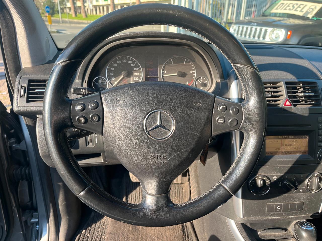 Mercedes-benz A 180 CDI Avantgarde CAMBIO AUTOMATICO