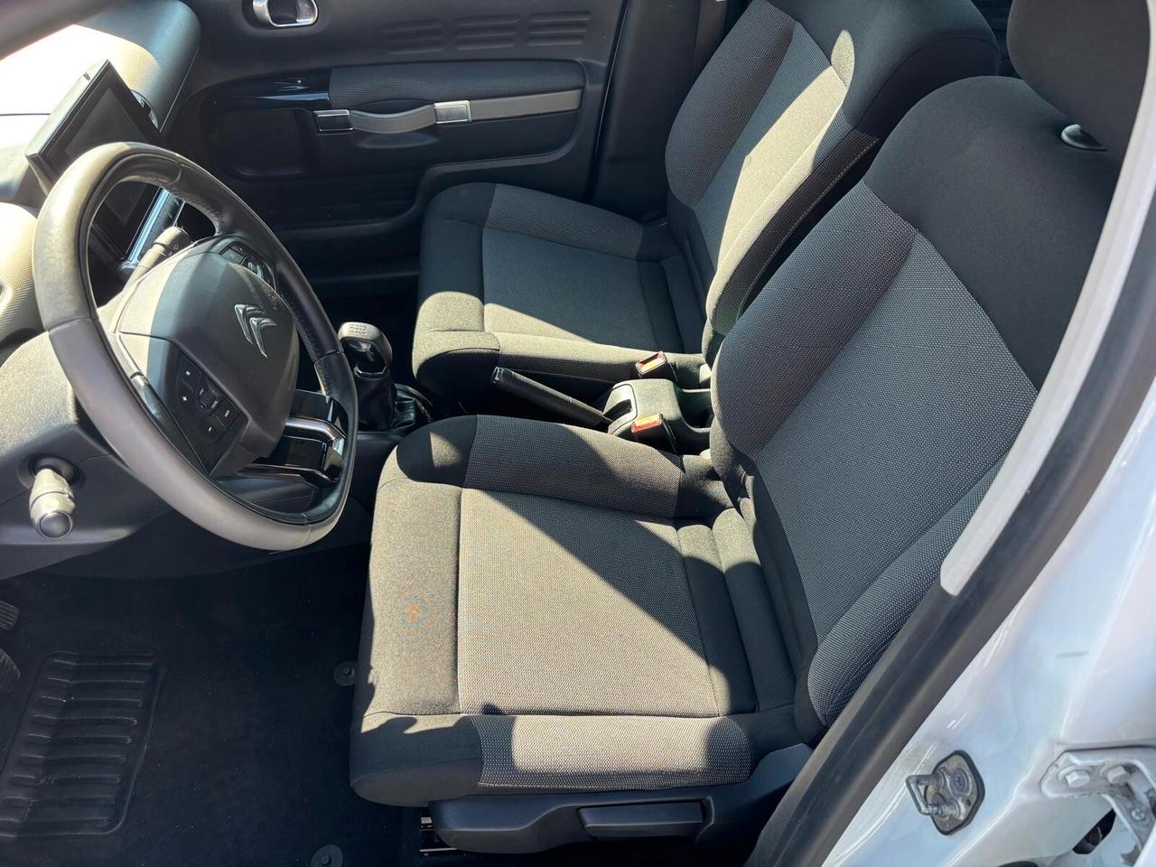 Citroen C4 Cactus BlueHDi 100 Shine