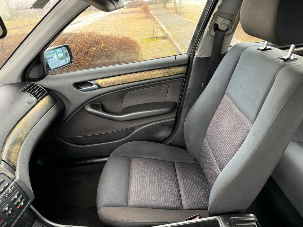 Bmw 320 320d turbodiesel cat 4 porte Futura