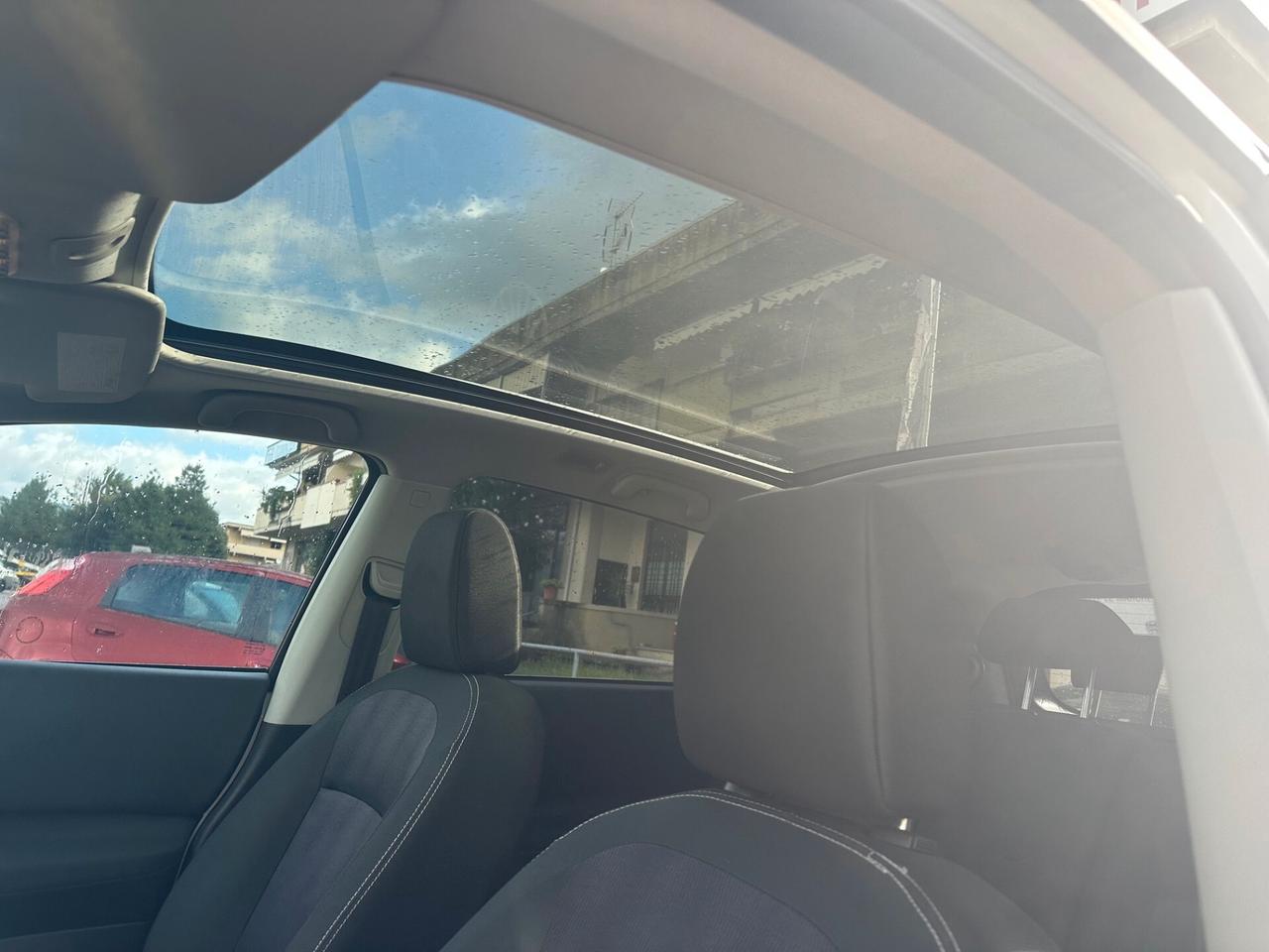 Nissan Qashqai Qashqai+2 2.0 dCi DPF 4WD aut. n-tec solo 80.000 km !!