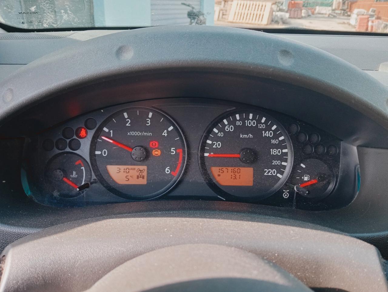 Nissan Navara 2.5 dCi 4 porte Double Cab SE