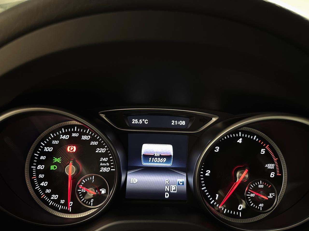 Mercedes-benz CLA 200 d Premium AMG - TETTO -MOTORE MERCEDES-IVA ESPOSTA