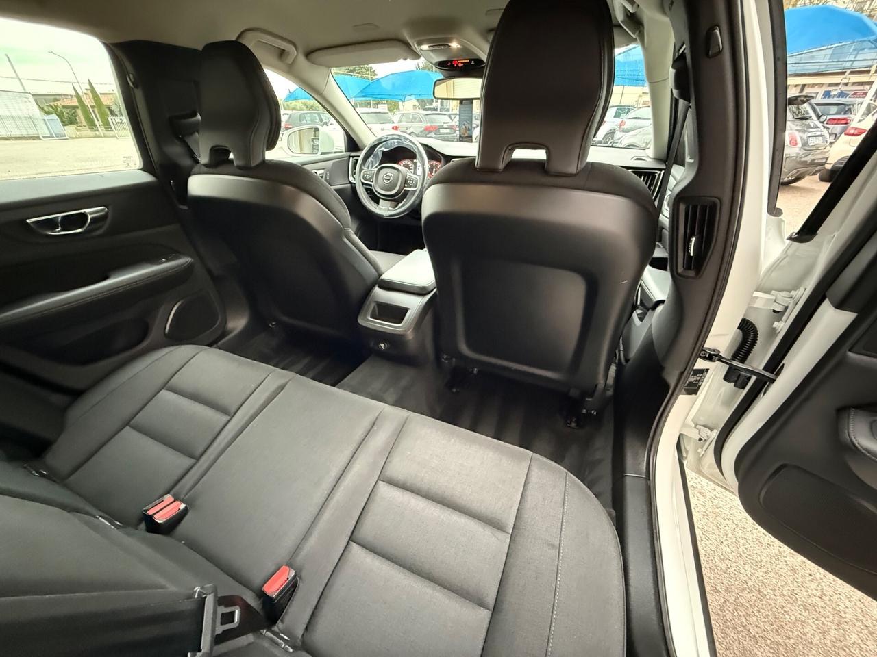 Volvo V60 D3 - 2.0 Diesel 150 Cv - Automatica