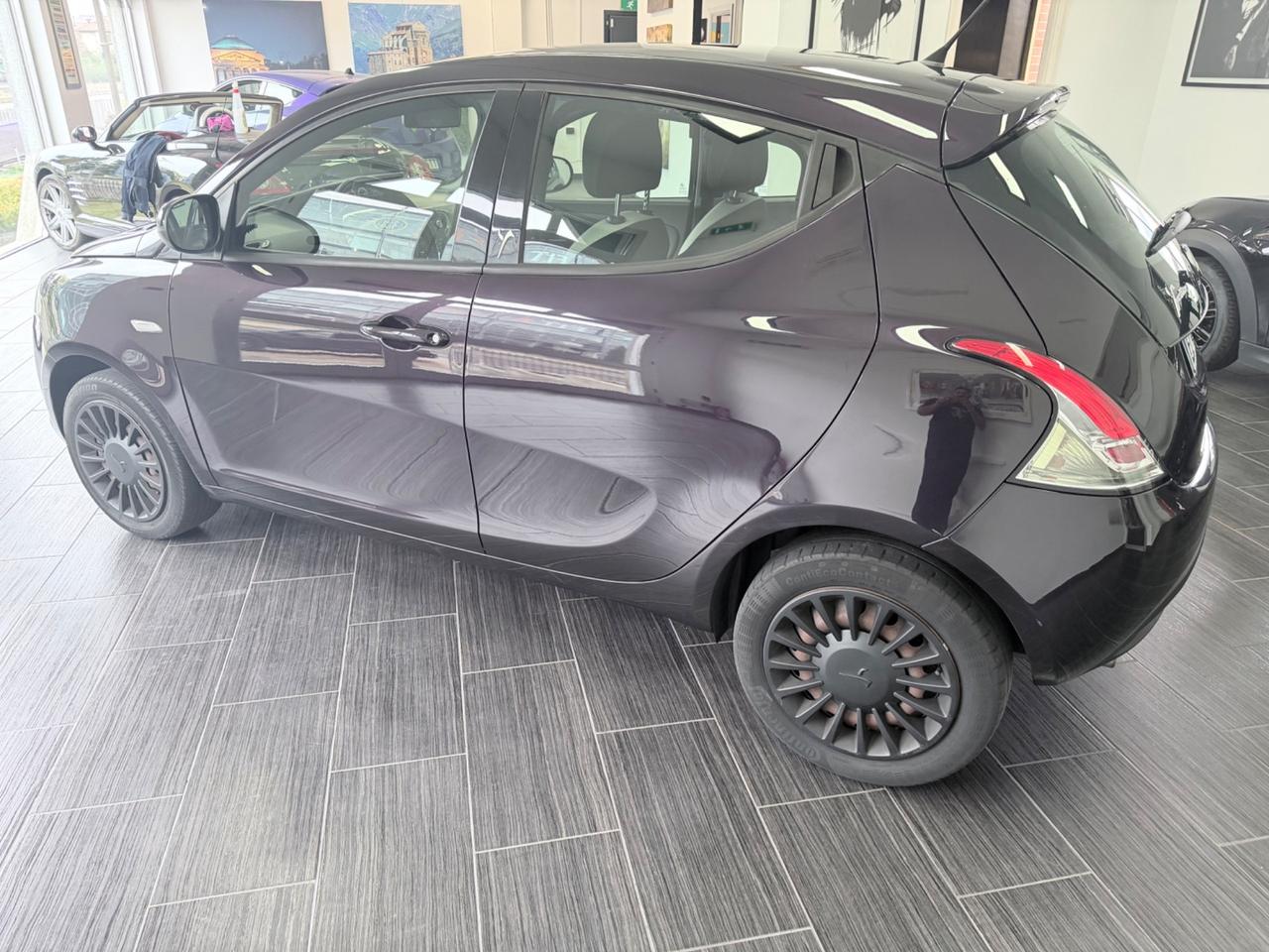 Lancia Ypsilon GPL GPL GPL