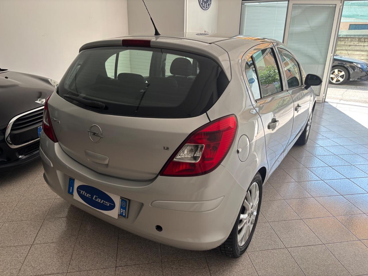 Opel Corsa 1.2 5 porte Enjoy GPL