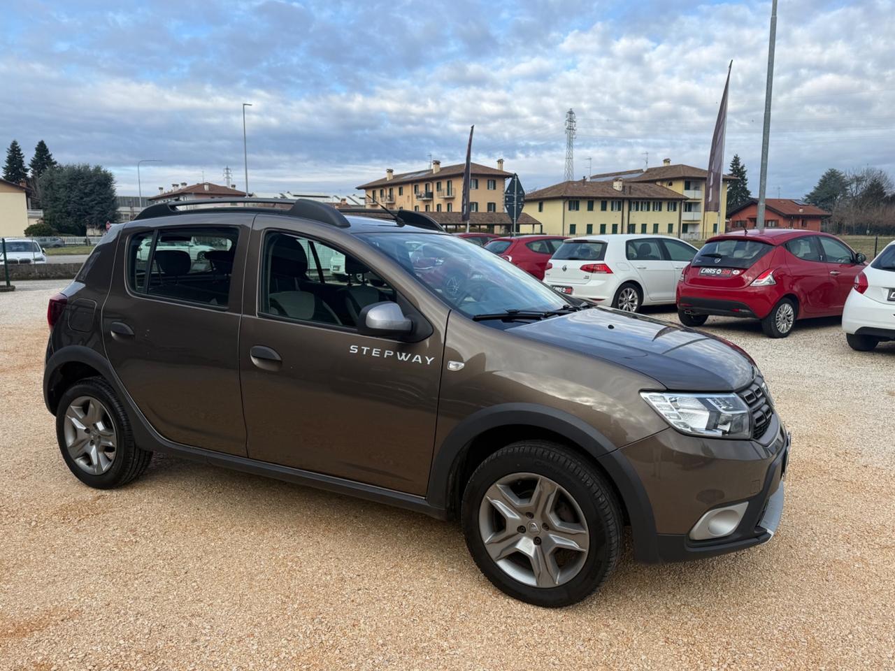Dacia Sandero Stepway 0.9 TCe Turbo GPL 90 CV S&S Techroad