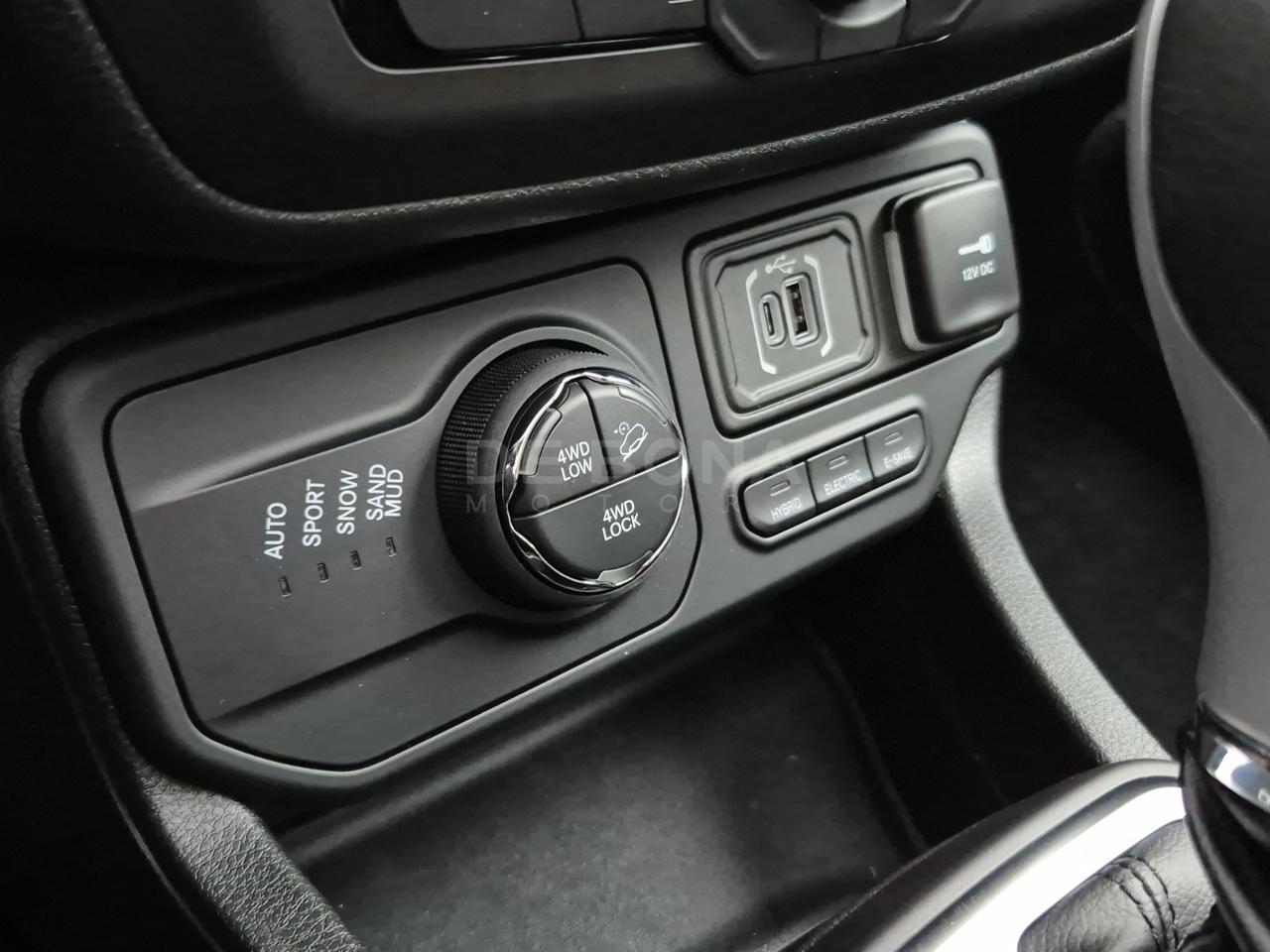 Jeep Renegade 1.3 t4 phev north star 4xe at6