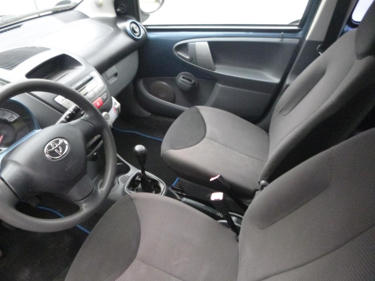 Toyota Aygo 1.0 12V VVT-i 5 porte