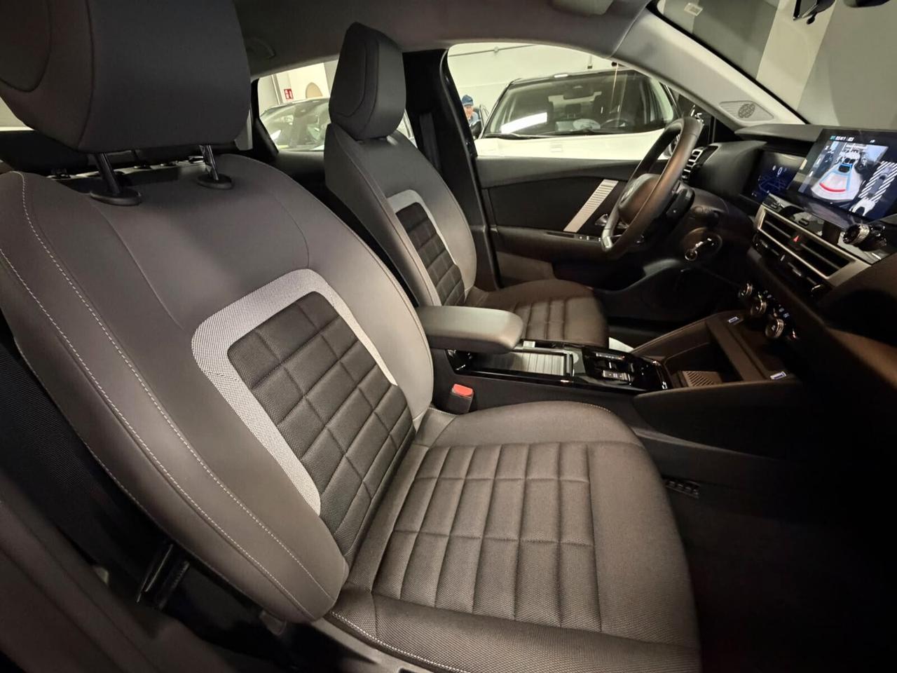 Citroen C4 X Hybrid 136 e-DCS6 Plus rate da € 190 l mese