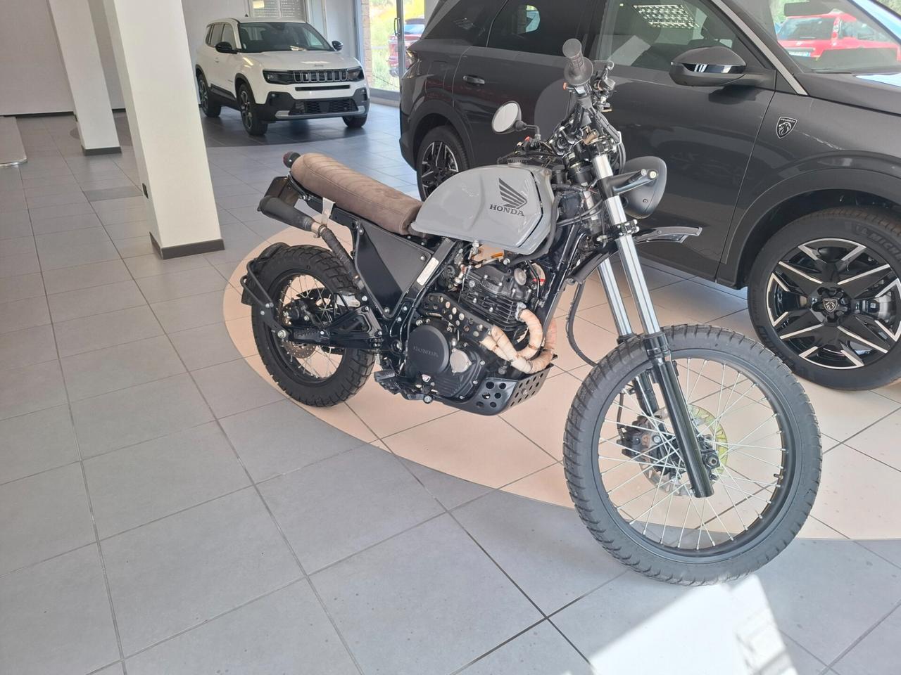 Honda NX 650 Dominator
