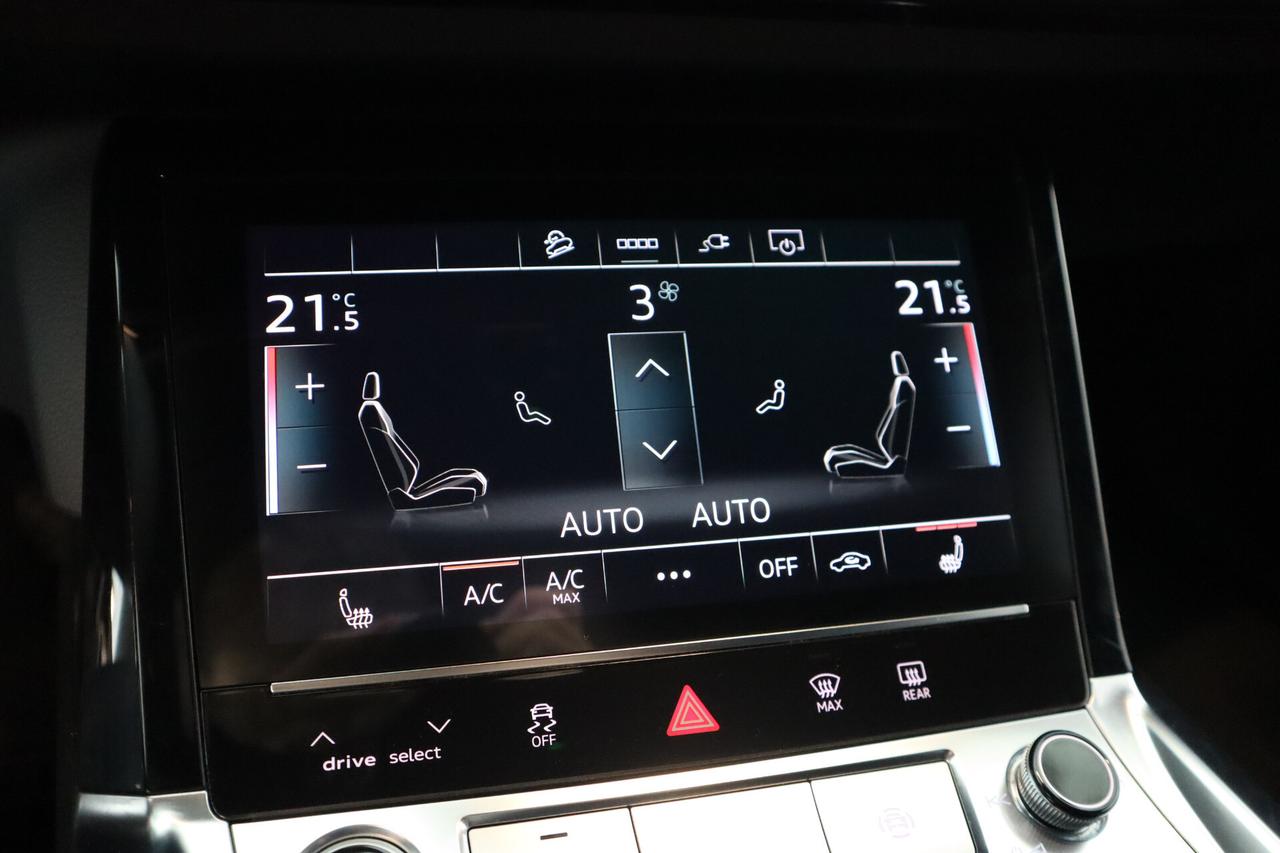 Audi e-tron Etron 55 QUATTRO S-LINE BLACKLINE MATRIX 360° 21"