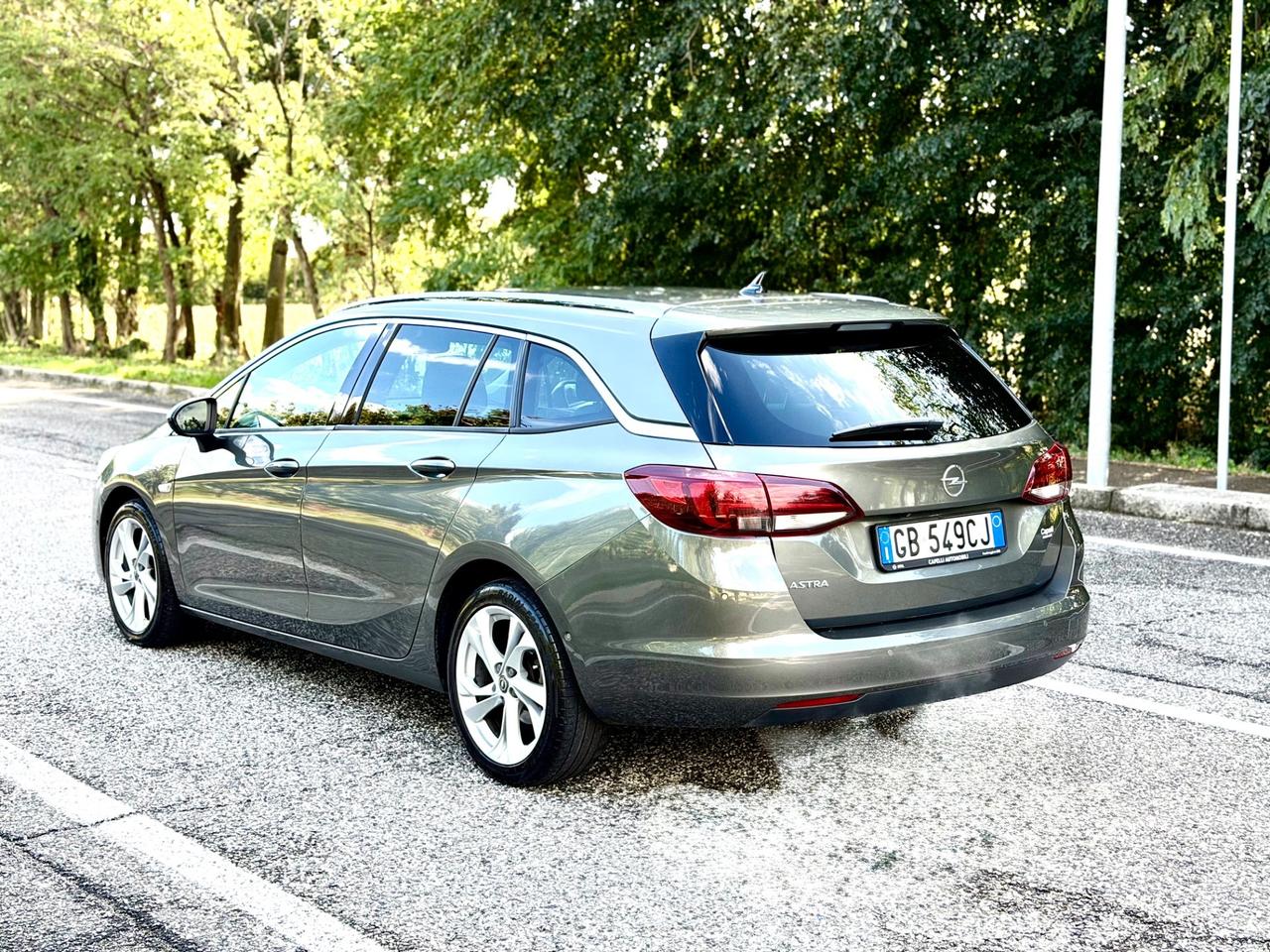 Opel Astra 1.5 CDTI 122 CV S&S Sports Tourer Business Elegance
