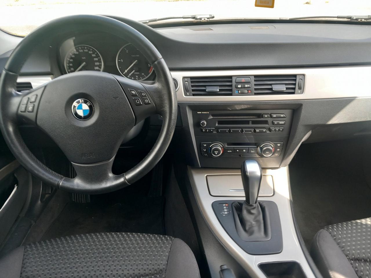 Bmw 318 318d 2.0 143CV cat Touring Futura