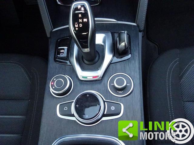 ALFA ROMEO Stelvio 2.2 Turbodiesel 160 CV AT8 RWD Super