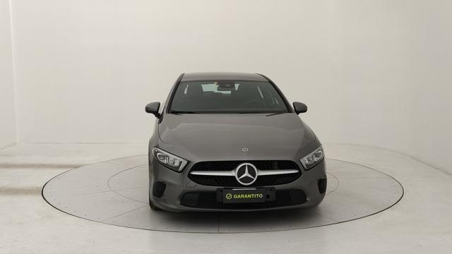 MERCEDES-BENZ A 180 180 d Business auto