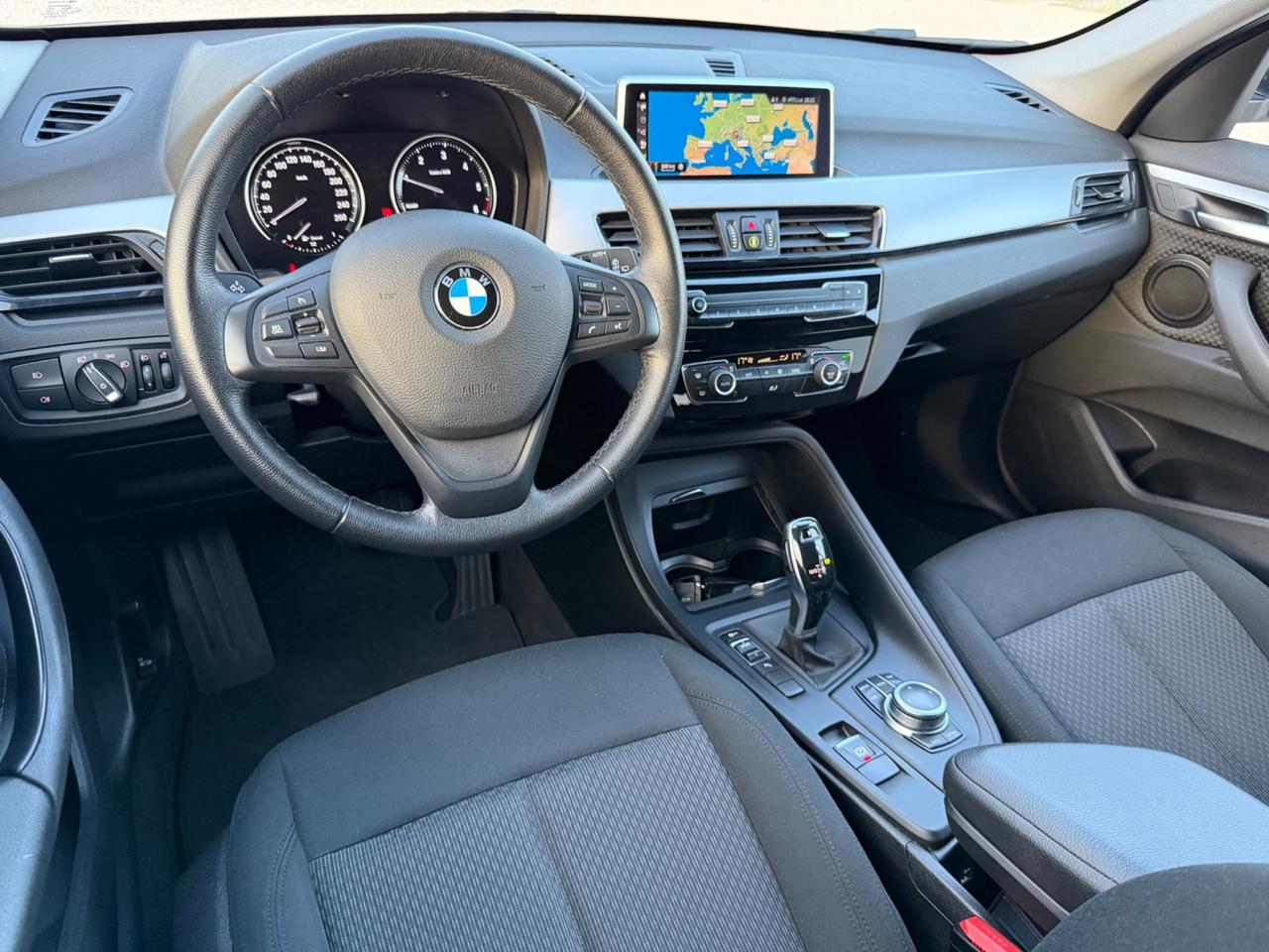 Bmw X1 sDrive16d Business Advantage Black Edition 2021
