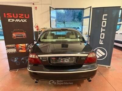 JAGUAR S-TYPE CAMBIO AUT. Diesel 2.7 CV 207 V6 Km 156.642 certificati