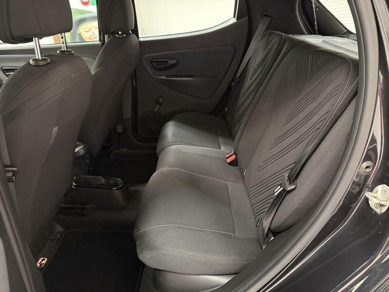 Lancia Ypsilon Ypsilon 1.0 FireFly 5Pt S&S Hybrid Ecochic Gold