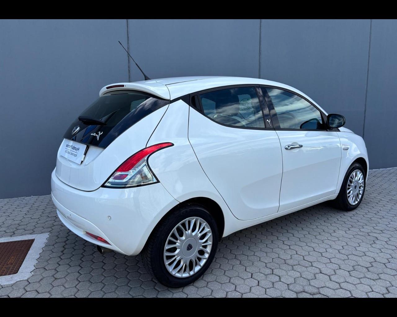 LANCIA Ypsilon III 2015 - Ypsilon 1.2 Silver 69cv