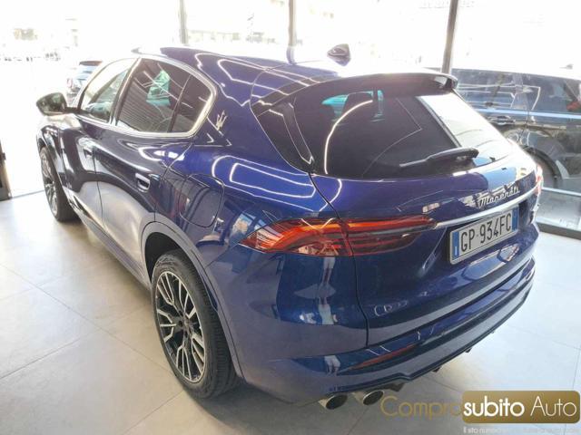 MASERATI Grecale MHEV 300 CV AWD GT
