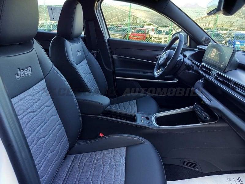 Jeep Avenger Avenger 1.2 turbo e-hybrid Upland 4xe 136cv edct6