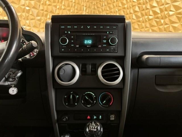 Jeep Wrangler Unlimited 2.8 CRD DPF Sahara