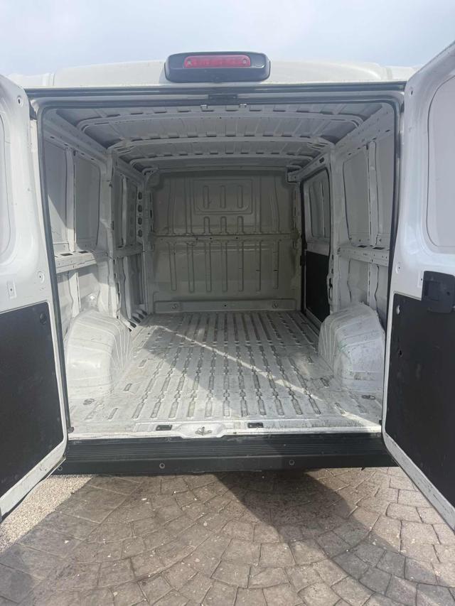 FIAT Ducato 35 2.2 Mjt 140CV PLM-TN UNIPROPIETARIO !!!!