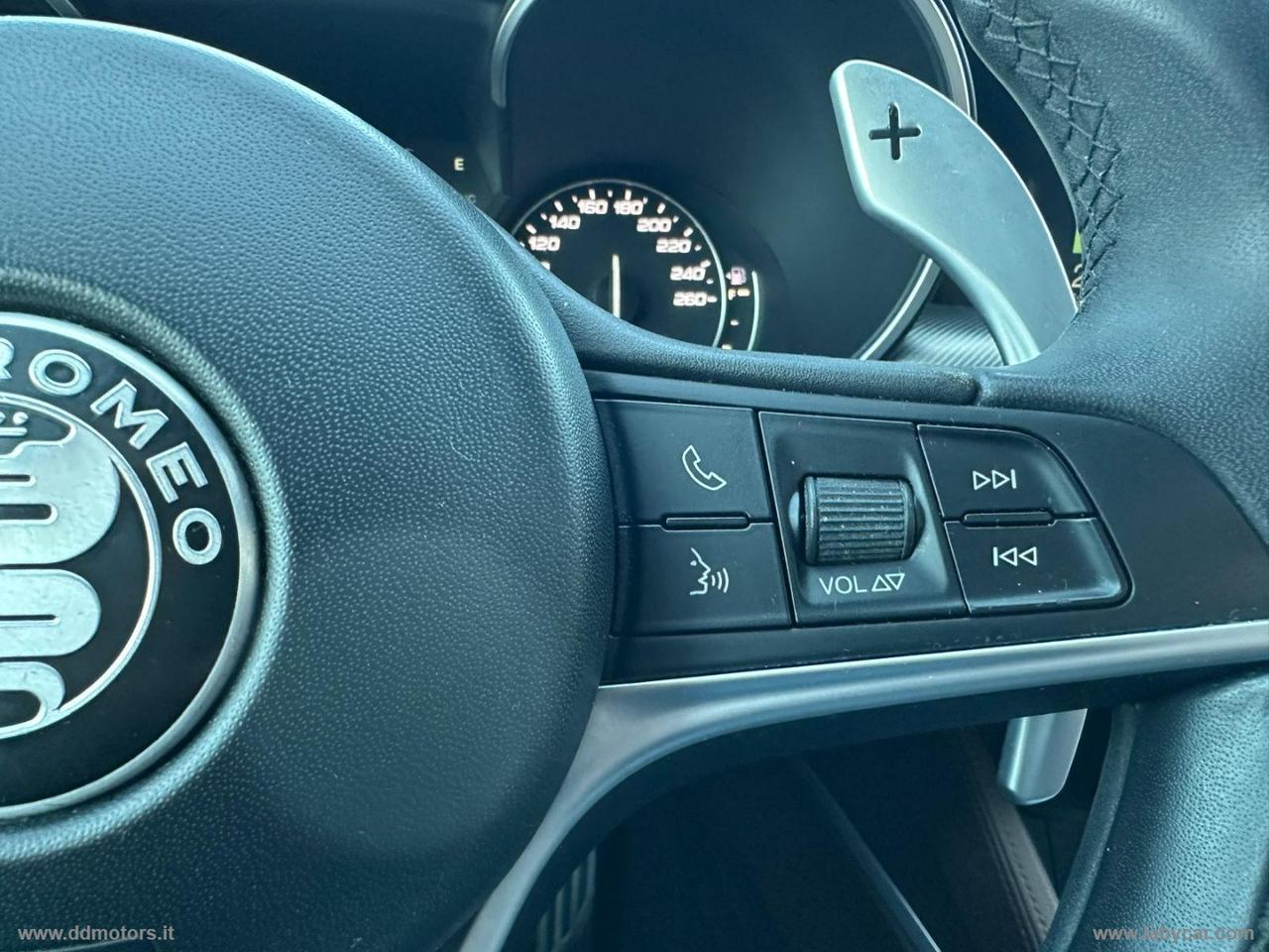 ALFA ROMEO Stelvio 2.2 T.diesel 210 CV AT8 Q4 Exec. CAMBIO AUTOMATICO/GANCIO TRAINO