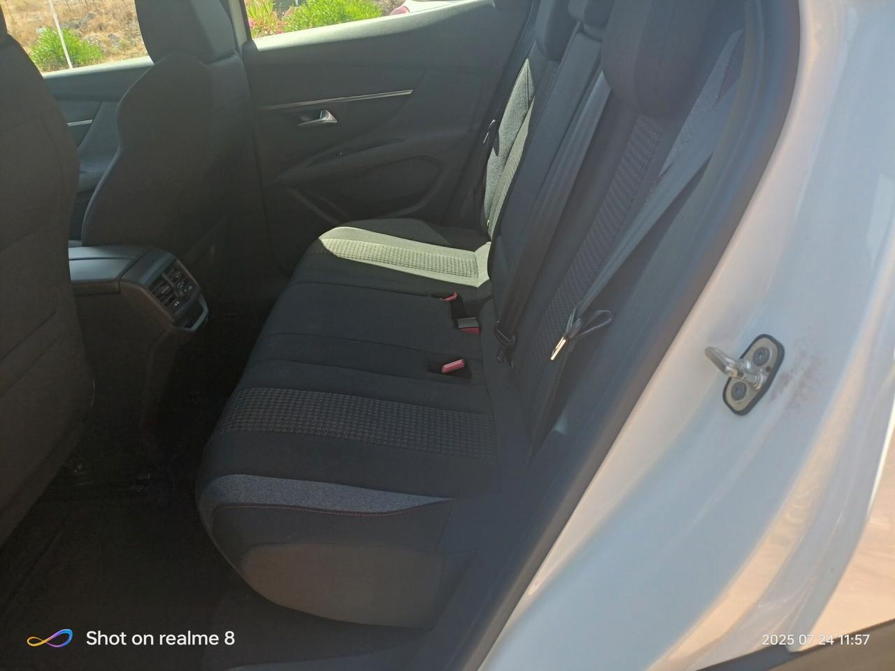 Peugeot 3008 BlueHDi 130 S&S Active Business