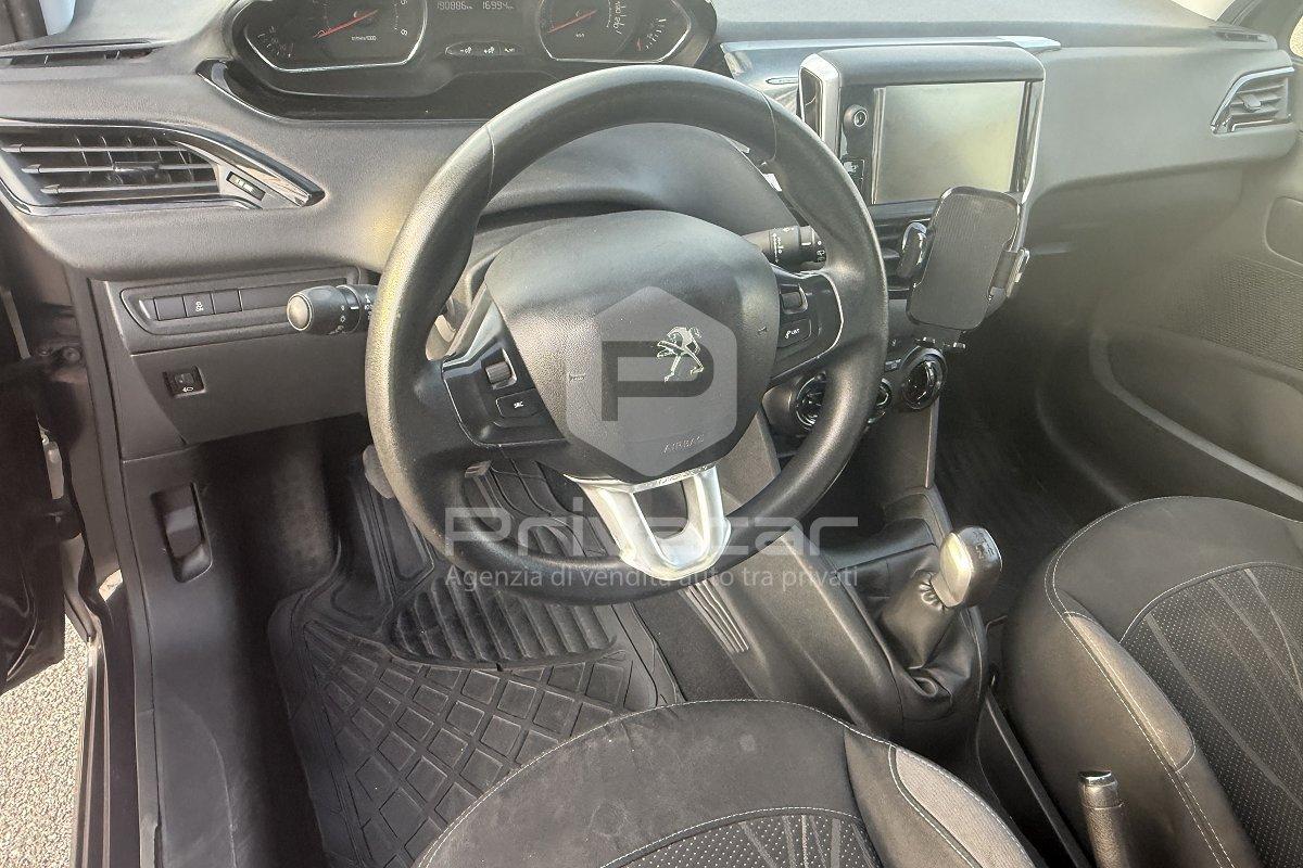 PEUGEOT 208 1° serie 1.4 HDi 68 CV 5 porte Active