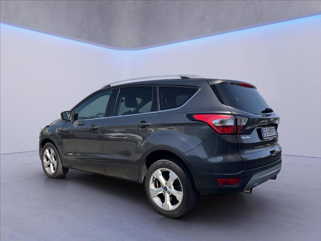 FORD Kuga 2.0 tdci Titanium s&s 2wd 120cv powershift del 2018