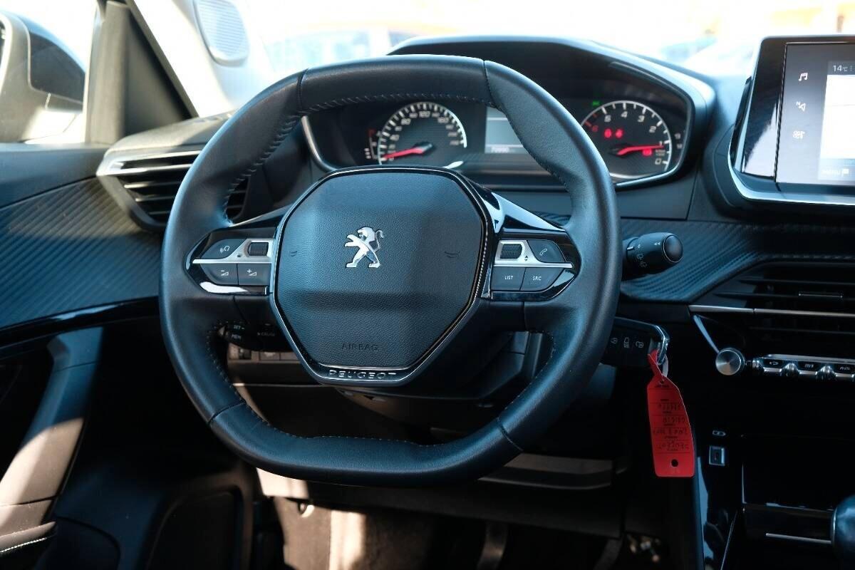Peugeot 2008 PureTech 100 S&S Allure