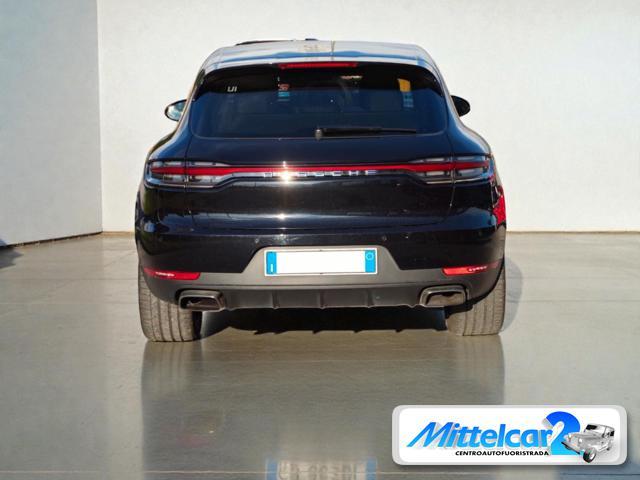 PORSCHE Macan 2.0